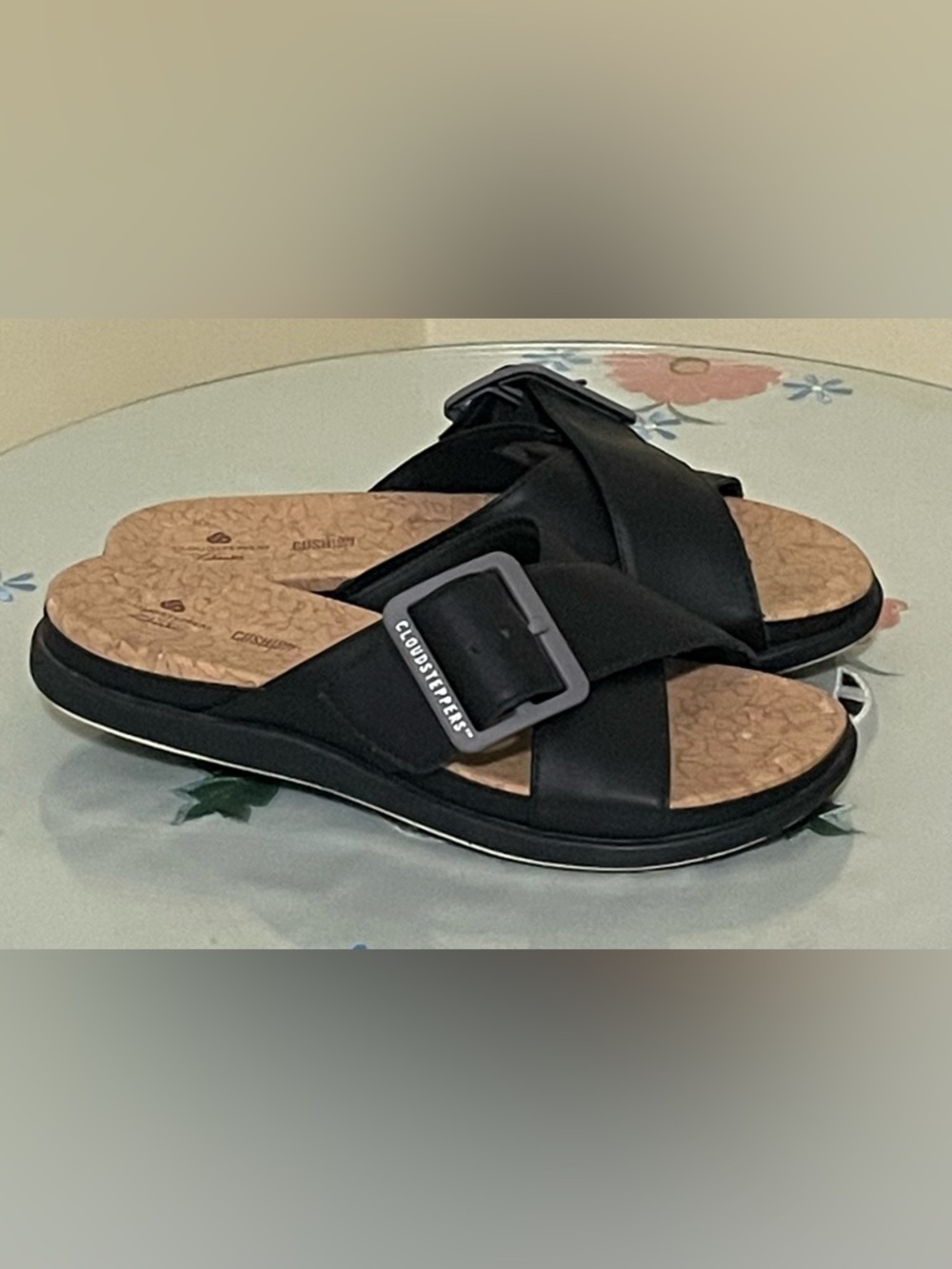 Clark’s CloudSteppers Black Slide Sandals Size 6